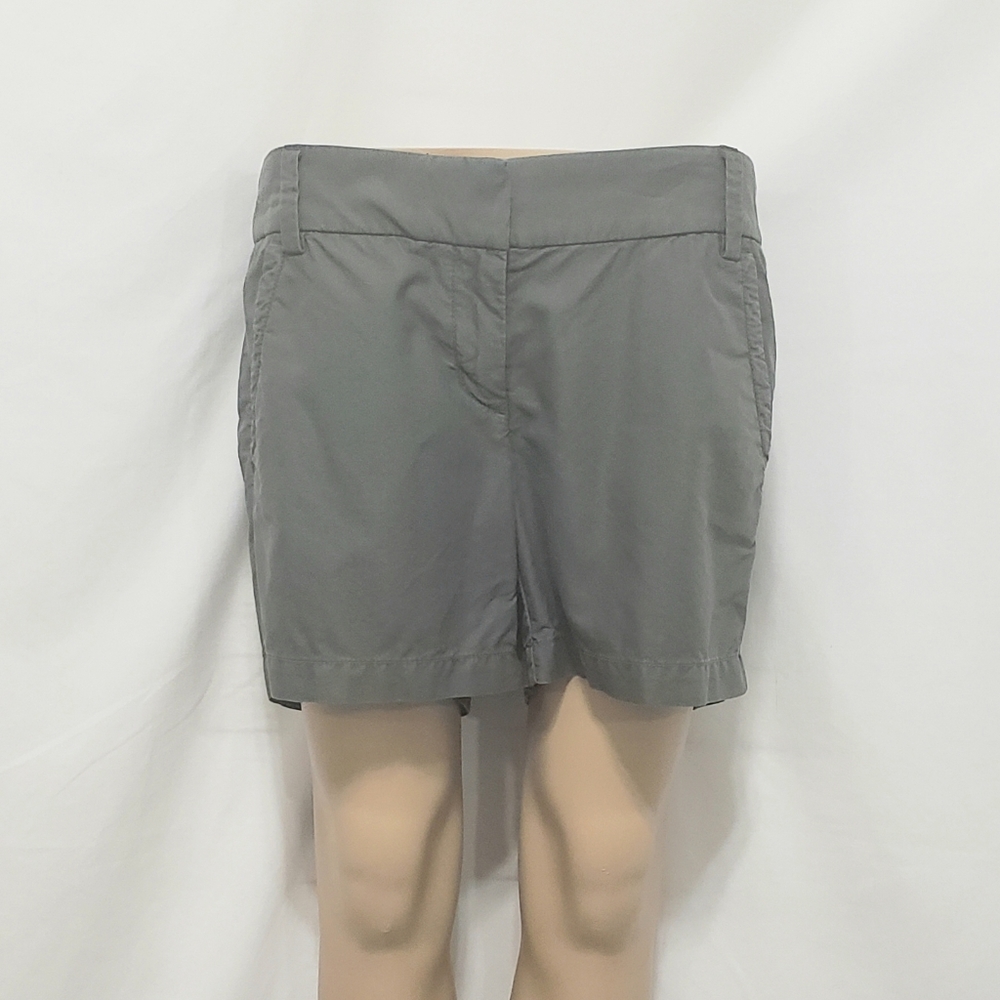 J. Crew Sz 4 Khaki Green  Shorts EUC - Picture 2 of 9